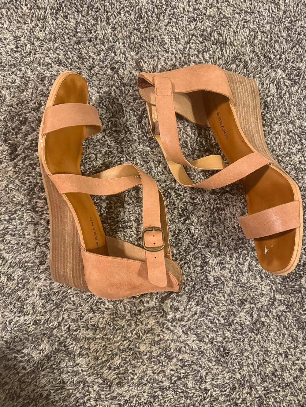 Lucky Brand Caisby Women’s 10 Tan Leather Strappy Wedge Sandals